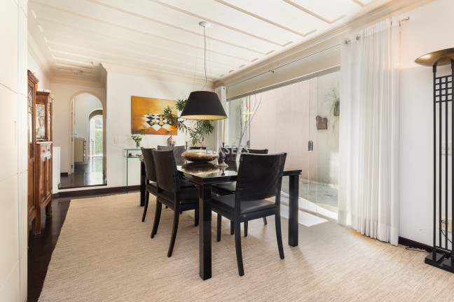 Imagem Casa com 3 Quartos à Venda, 260 m² em Jardim Paulistano - São Paulo