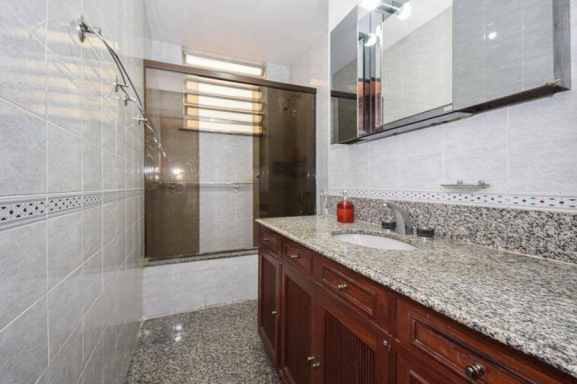 Imagem Apartamento com 2 Quartos à Venda, 105 m² em Botafogo - Rio De Janeiro Imagem Apartamento com 2 Quartos à Venda, 105 m² em Botafogo - Rio De Janeiro