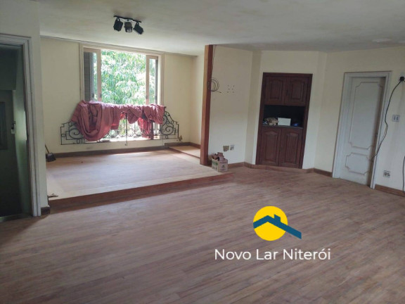 Imagem Casa com 3 Quartos à Venda, 540 m² em São Francisco - Niterói Imagem Casa com 3 Quartos à Venda, 540 m² em São Francisco - Niterói