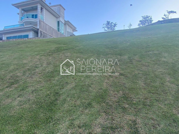 Imagem Terreno à Venda, 720 m² em Trindade - Florianópolis