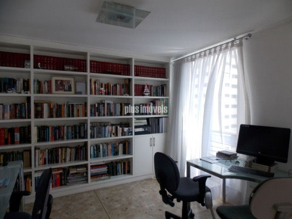 Imagem Apartamento com 3 Quartos à Venda, 206 m² em Jardim Paulista - São Paulo Imagem Apartamento com 3 Quartos à Venda, 206 m² em Jardim Paulista - São Paulo