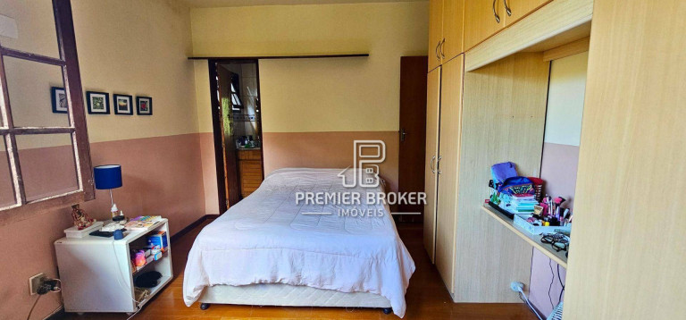 Imagem Casa com 3 Quartos à Venda, 265 m² em Vargem Grande - Teresópolis Imagem Casa com 3 Quartos à Venda, 265 m² em Vargem Grande - Teresópolis