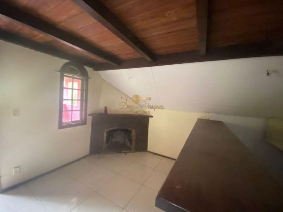 Imagem Casa com 1 Quarto à Venda, 50 m² em Pessegueiros - Teresópolis