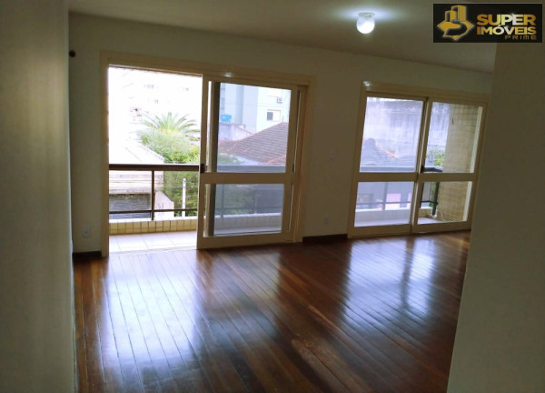 Apartamento com 4 Quartos à Venda, 182 m² em Centro - Pelotas