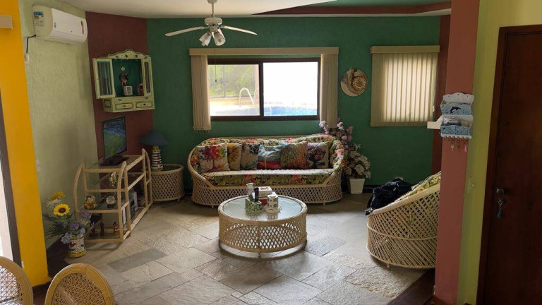 Apartamento com 3 Quartos à Venda, 214 m² em Enseada - Guarujá