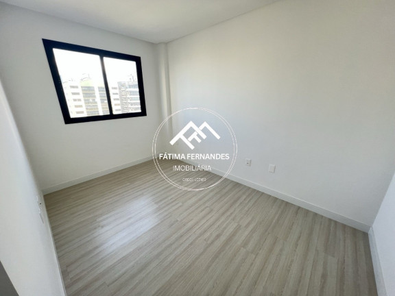 Imagem Apartamento com 4 Quartos à Venda, 163 m² em Meia Praia - Itapema