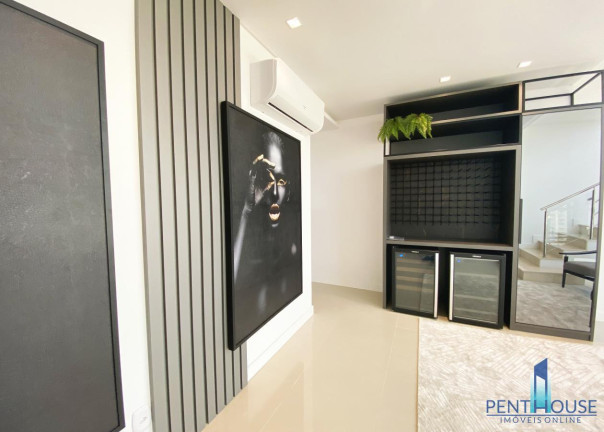 Imagem Apartamento com 4 Quartos à Venda, 240 m² em Centro - Balneário Camboriú Imagem Apartamento com 4 Quartos à Venda, 240 m² em Centro - Balneário Camboriú