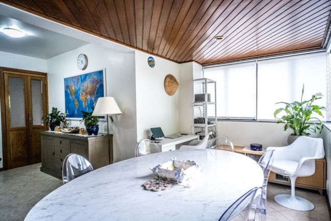 Imagem Apartamento com 2 Quartos à Venda, 80 m² em Petrópolis - Porto Alegre