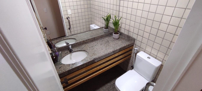 Imagem Imóvel com 4 Quartos à Venda, 237 m² em Graças - Recife