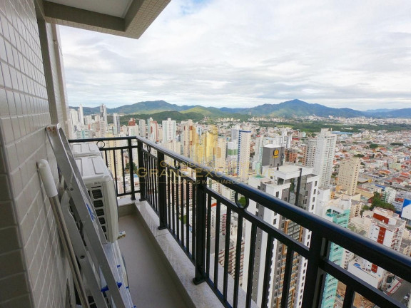 Imagem Apartamento com 3 Quartos à Venda, 133 m² em Centro - Balneário Camboriú Imagem Apartamento com 3 Quartos à Venda, 133 m² em Centro - Balneário Camboriú