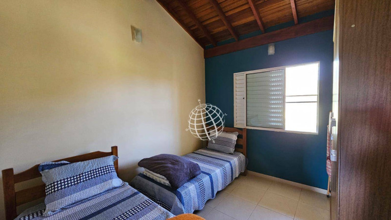 Imagem Casa com 3 Quartos à Venda, 202 m² em Condomínio Santa Fé - Piracaia