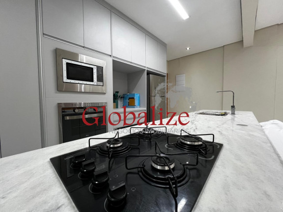 Imóvel com 2 Quartos à Venda, 98 m² em José Menino - Santos