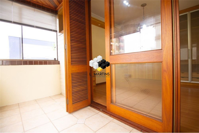 Imagem Apartamento com 3 Quartos à Venda, 157 m² em Menino Deus - Porto Alegre