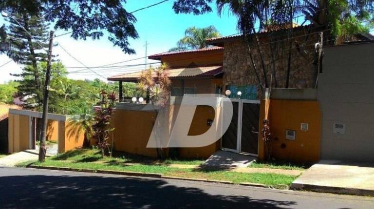 Casa à Venda, 700 m² em Parque Taquaral - Campinas