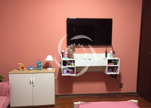 Imagem Casa com 5 Quartos à Venda, 240 m² em Cambuci - São Paulo Imagem Casa com 5 Quartos à Venda, 240 m² em Cambuci - São Paulo