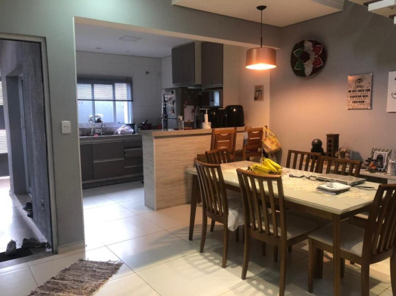 Imagem Casa com 3 Quartos à Venda, 143 m² em Jardim Nova Esperança - Bauru Imagem Casa com 3 Quartos à Venda, 143 m² em Jardim Nova Esperança - Bauru