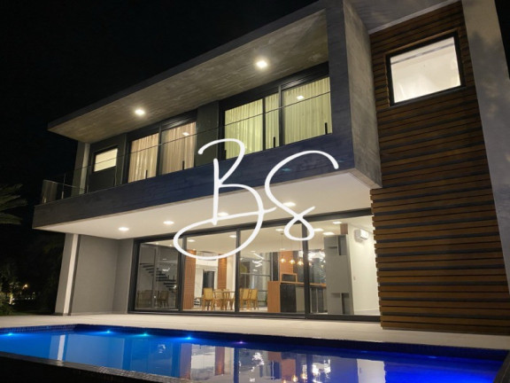 Imagem Casa com 5 Quartos à Venda,  em Rio Jacui - Xangrila