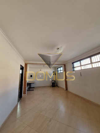 Imagem Sobrado com 4 Quartos à Venda, 230 m² em Campos Elíseos - Ribeirão Preto Imagem Sobrado com 4 Quartos à Venda, 230 m² em Campos Elíseos - Ribeirão Preto