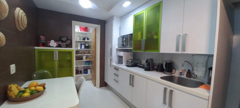 Imagem Apartamento com 4 Quartos à Venda, 300 m² em Barra Da Tijuca - Rio De Janeiro Imagem Apartamento com 4 Quartos à Venda, 300 m² em Barra Da Tijuca - Rio De Janeiro