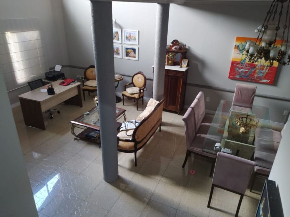 Imagem Imóvel com 4 Quartos à Venda, em Glória - Porto Alegre Imagem Imóvel com 4 Quartos à Venda, em Glória - Porto Alegre