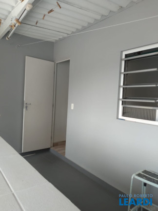 Imagem Casa com 3 Quartos à Venda, 182 m² em Vila Scarpelli - Santo André Imagem Casa com 3 Quartos à Venda, 182 m² em Vila Scarpelli - Santo André
