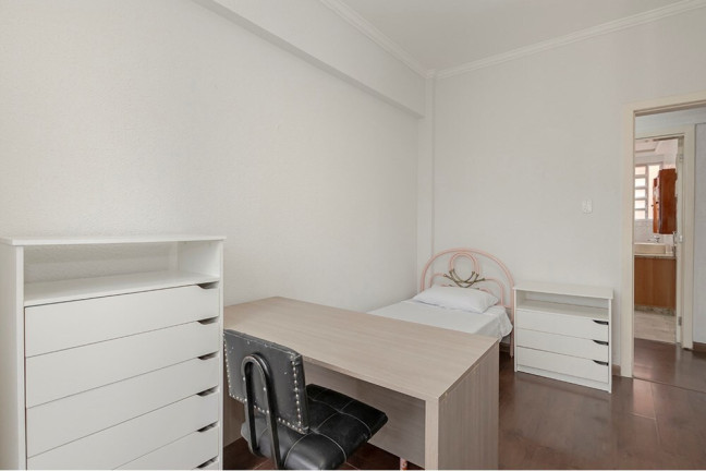Imagem Imóvel com 3 Quartos à Venda, 128 m² em Auxiliadora - Porto Alegre