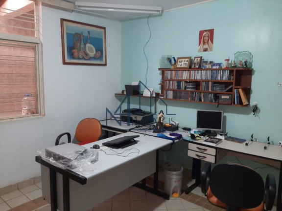 Imagem Casa com 3 Quartos à Venda, 437 m² em Setor Sul - Goiânia Imagem Casa com 3 Quartos à Venda, 437 m² em Setor Sul - Goiânia