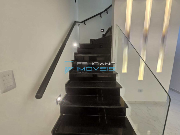 Imagem Casa com 4 Quartos à Venda, 160 m² em Guilhermina - Praia Grande