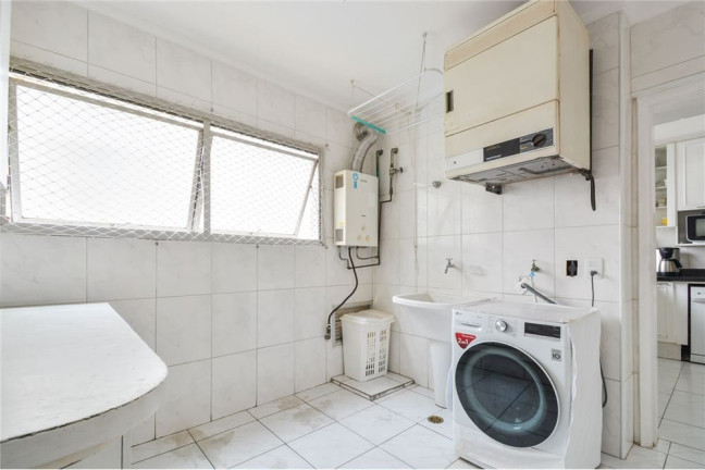 Imagem Apartamento com 3 Quartos à Venda, 204 m² em Moema - São Paulo