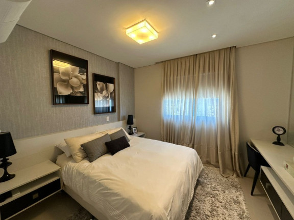 Imagem Apartamento com 3 Quartos à Venda, 122 m² em Centro - Balneário Camboriú Imagem Apartamento com 3 Quartos à Venda, 122 m² em Centro - Balneário Camboriú