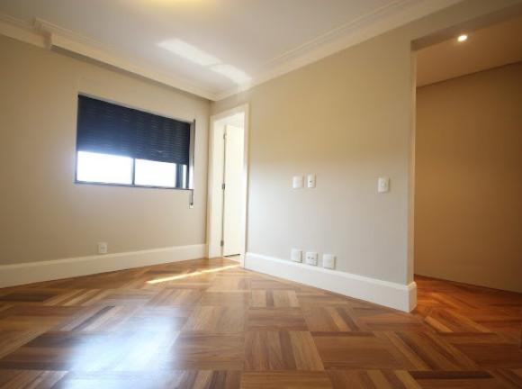 Imagem Imóvel com 3 Quartos à Venda, 285 m² em Higienópolis - São Paulo Imagem Imóvel com 3 Quartos à Venda, 285 m² em Higienópolis - São Paulo