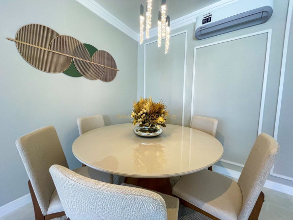 Imagem Apartamento com 2 Quartos à Venda, 78 m² em Centro - Balneário Camboriú Imagem Apartamento com 2 Quartos à Venda, 78 m² em Centro - Balneário Camboriú