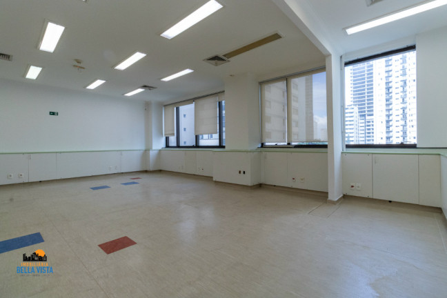 Imagem Sala Comercial à Venda,  em Moema - São Paulo