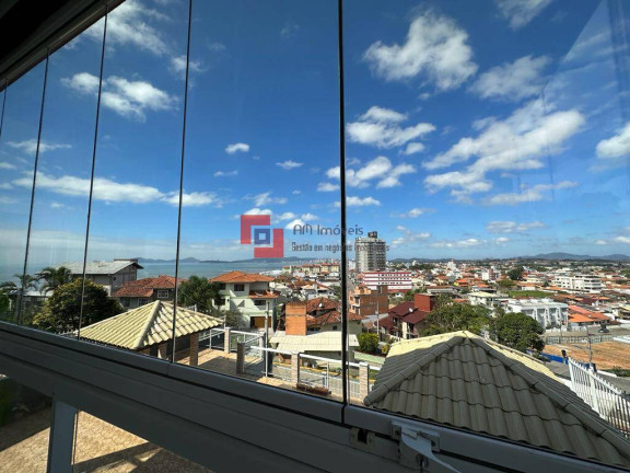 Imagem Casa com 4 Quartos à Venda, 450 m² em Barra Velha