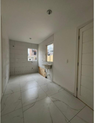 Imagem Casa com 2 Quartos à Venda, 59 m² em Tatuquara - Curitiba Imagem Casa com 2 Quartos à Venda, 59 m² em Tatuquara - Curitiba