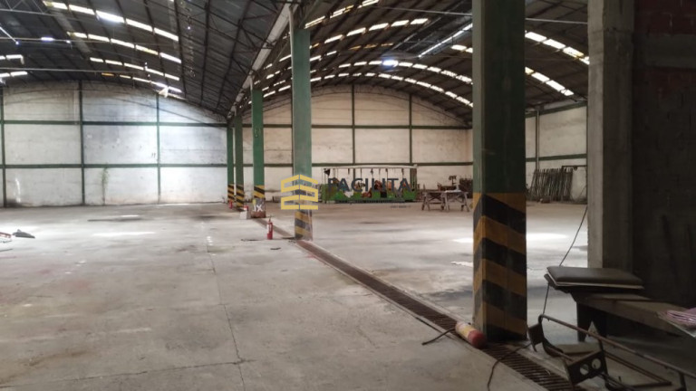 Imóvel Comercial à Venda, 5.000 m² em Porto - Pelotas