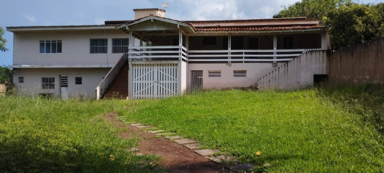 Casa com 3 Quartos à Venda, 200 m² em Jardim Dos Pinheiros - Atibaia