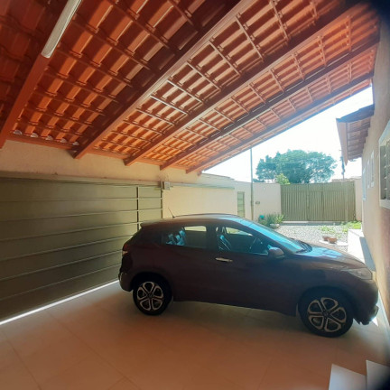 Imagem Casa com 3 Quartos à Venda, 228 m² em Setor Araguaia - Aparecida De Goiânia