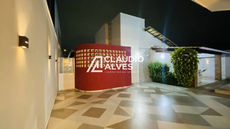 Imagem Casa com 3 Quartos à Venda, 300 m² em Cidade Nova - Feira De Santana Imagem Casa com 3 Quartos à Venda, 300 m² em Cidade Nova - Feira De Santana