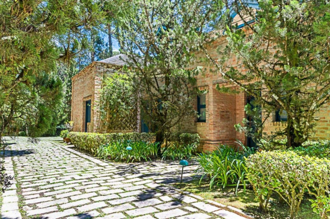 Imagem Casa com 5 Quartos à Venda, 552 m² em Vila Simonsen - Campos Do Jordão
