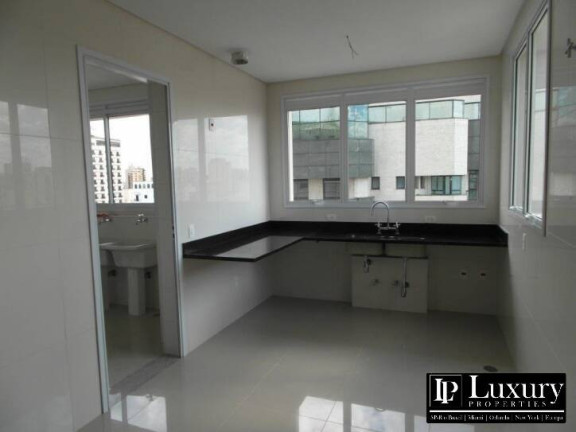 Imagem Apartamento com 4 Quartos à Venda, 400 m² em Moema - São Paulo Imagem Apartamento com 4 Quartos à Venda, 400 m² em Moema - São Paulo