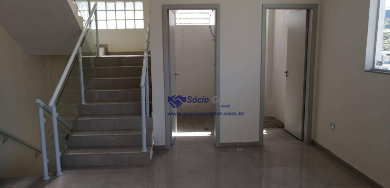 Imagem Galpão à Venda, 1.950 m² em água Chata - Guarulhos