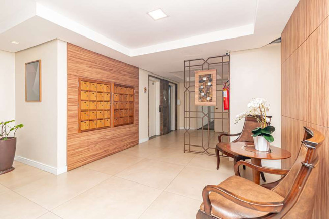 Imagem Apartamento com 2 Quartos à Venda, 70 m² em Mont Serrat - Porto Alegre