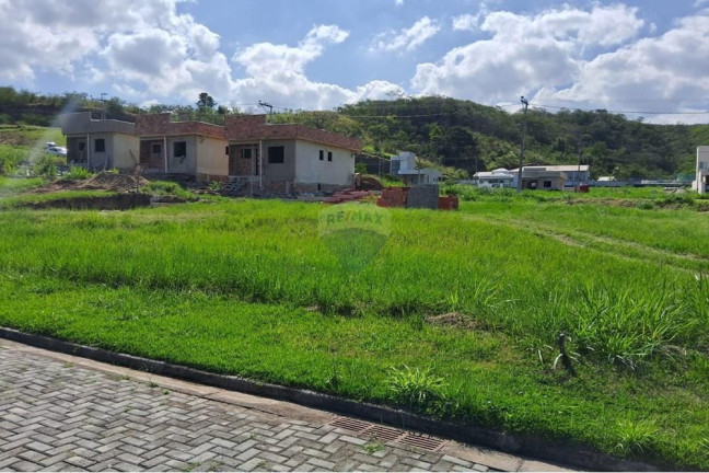 Imagem Terreno à Venda, 216 m² em Centro - Maricá Imagem Terreno à Venda, 216 m² em Centro - Maricá