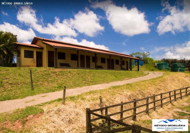 Imagem Chácara com 4 Quartos à Venda, 200 m² em Rural - Pinhalzinho