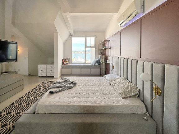 Imagem Cobertura com 3 Quartos à Venda, 136 m² em Abraão - Florianópolis