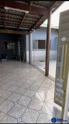 Casa com 3 Quartos à Venda, 180 m² em Residencial Center Ville - Goiânia