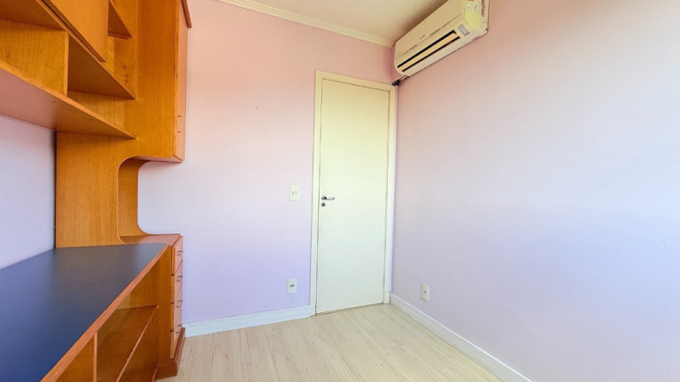 Imagem Apartamento com 3 Quartos à Venda, 72 m² em Teresópolis - Porto Alegre Imagem Apartamento com 3 Quartos à Venda, 72 m² em Teresópolis - Porto Alegre