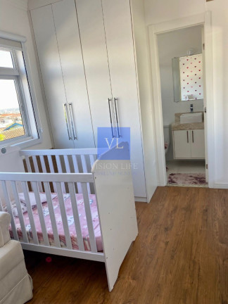 Imagem Casa com 3 Quartos à Venda, 130 m² em Uberaba - Curitiba Imagem Casa com 3 Quartos à Venda, 130 m² em Uberaba - Curitiba