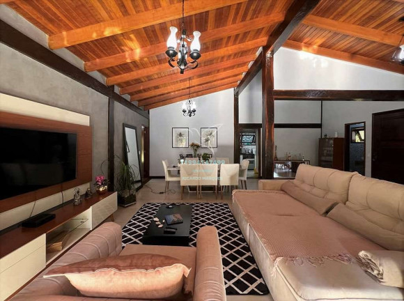 Imagem Casa com 4 Quartos à Venda, 32.033 m² em Chácara Dos Lagos - Carapicuíba Imagem Casa com 4 Quartos à Venda, 32.033 m² em Chácara Dos Lagos - Carapicuíba